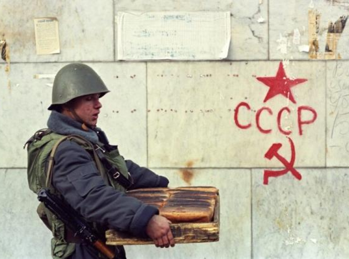 Crvene zastave: Povratak sovjetskih simbola u rusku vojsku