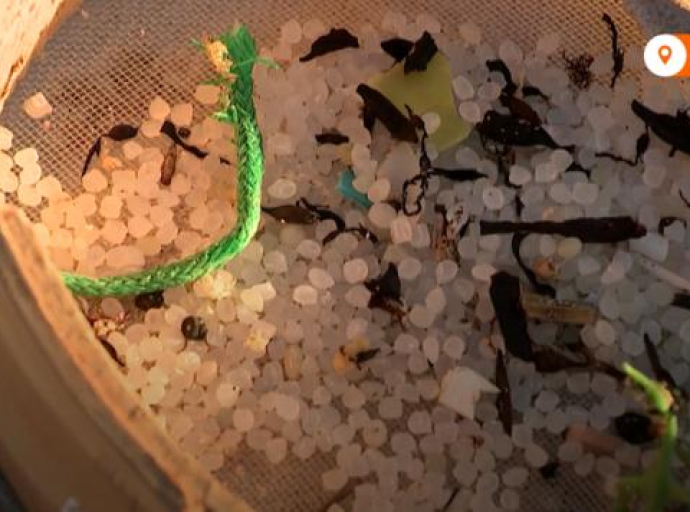 Milioni plastičnih kuglica isplivali na špansku obalu ​