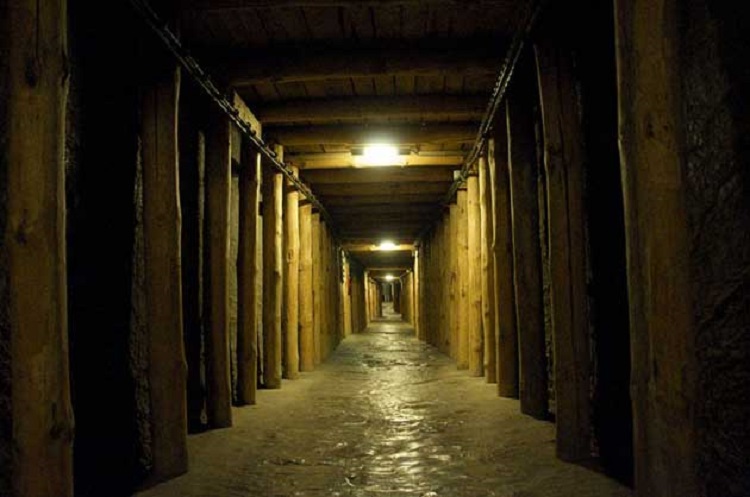 Podzemna Katedrala od Soli6