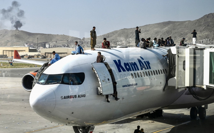 Kabul aerodrom bb